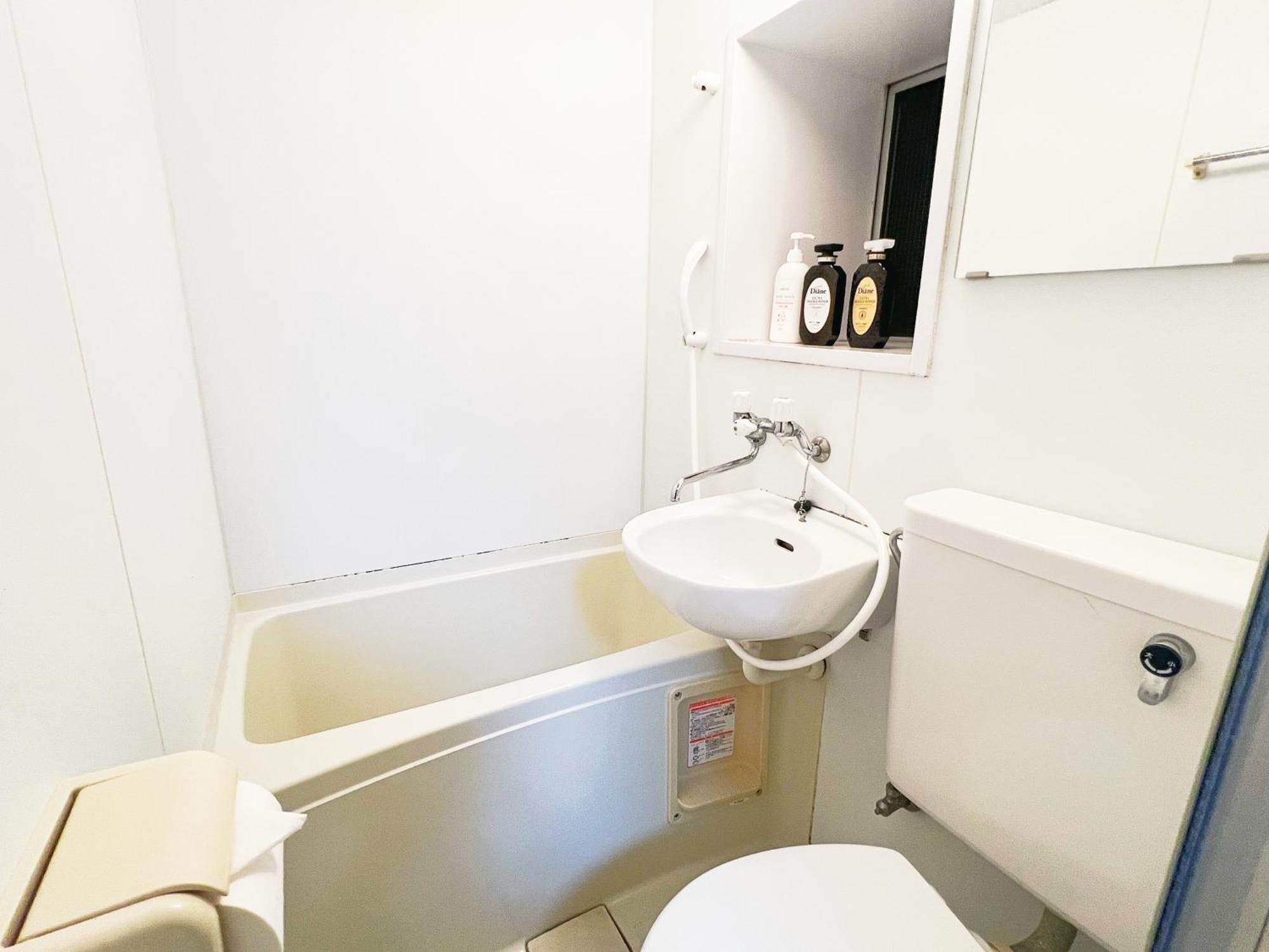 Homestay 西武新宿線駅近 6人可 B1 Tokyo